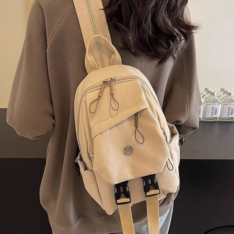 카키색 [패셔너블하고 다재다능함]