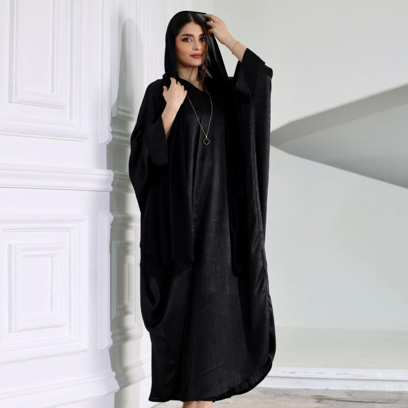 Eid Muslim Abaya Derss Women Bat Sleeve Silky Abaya Morocco Party Dress Women Caftan Evening Long Robe Vestidos Abayas Robe