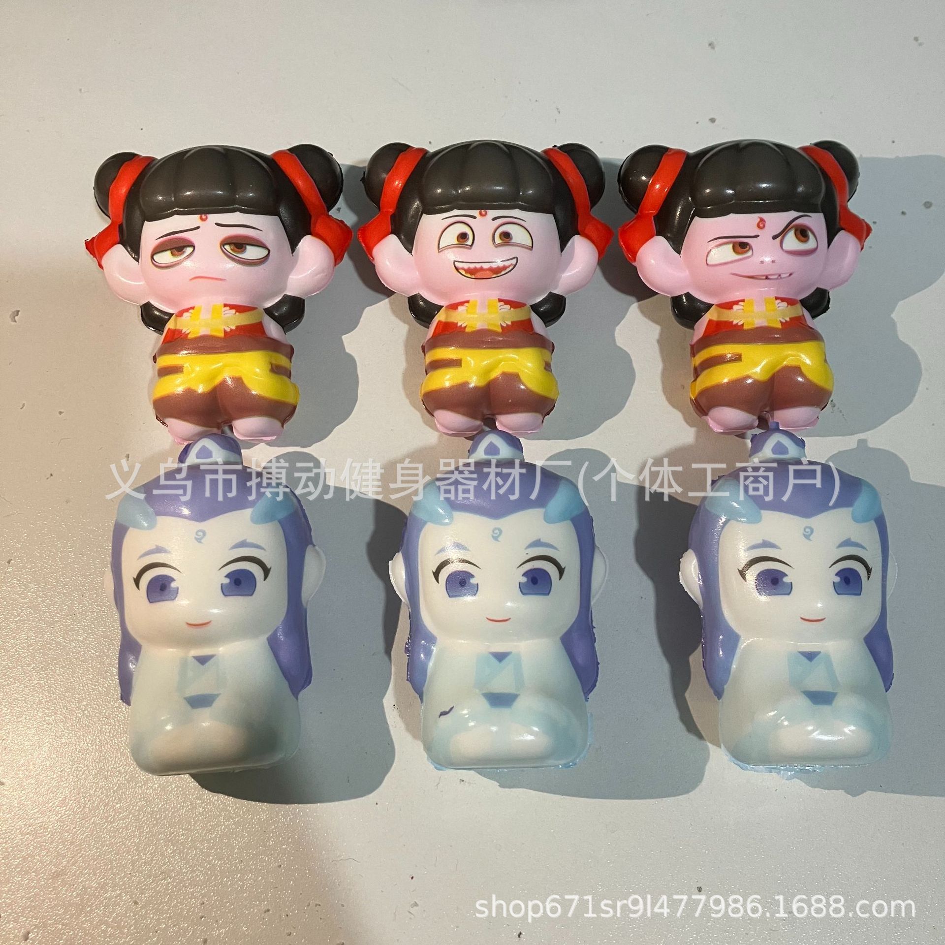 El suministro de primera mano explotó Nazha amasador fabricante de venta directa Nazha Pu rebote lento ao Bing serie de animación muñecas