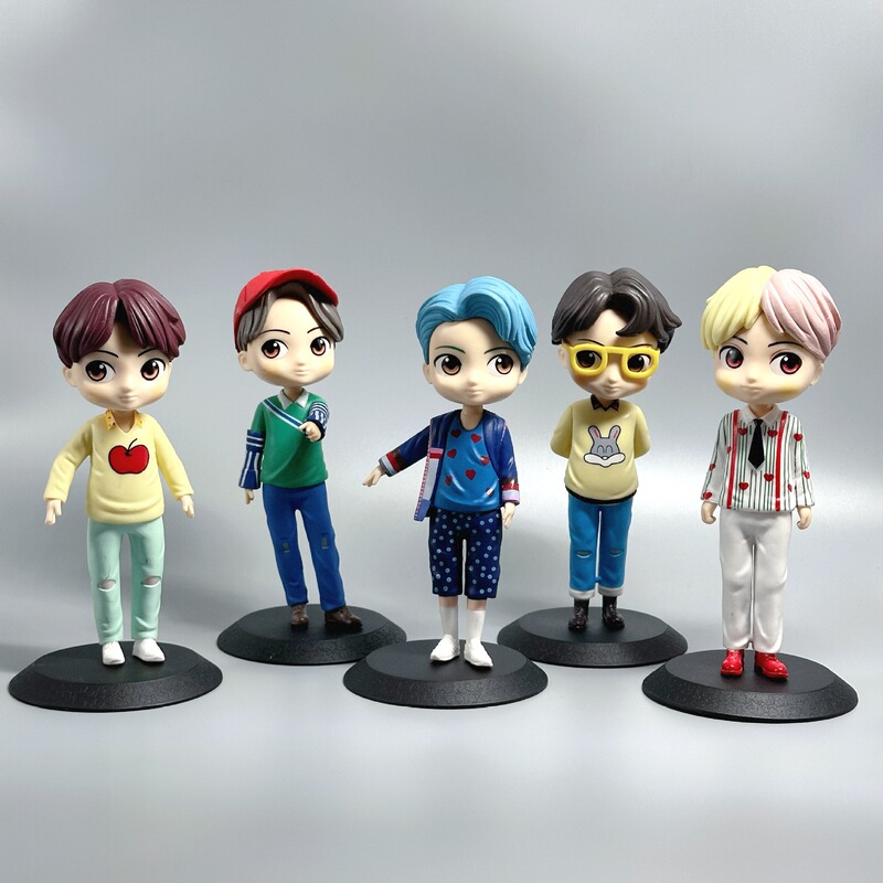 魅力的な少年グループ BTS 第二世代 Q バージョン人形フィギュアかわいい人形大型人形装飾品車の装飾品クロスボーダー|undefined