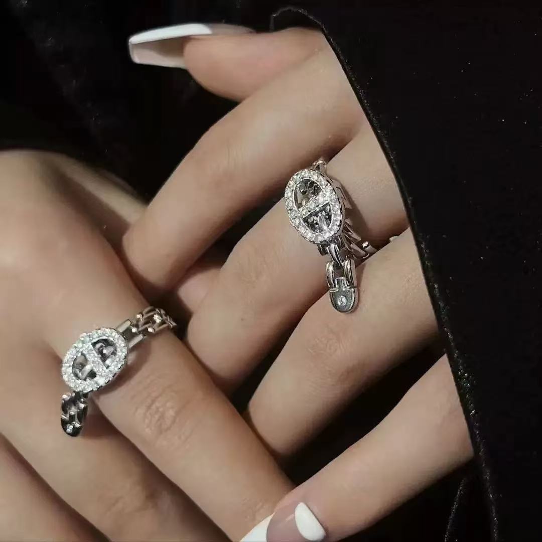Cross-Border Pig Nose Hollow-Out Diamond-Encrusted Watch Strap Ring, Adjustable, Fashionable, Niche, Light Luxury, High-End, Cool and Unique Personality Ring