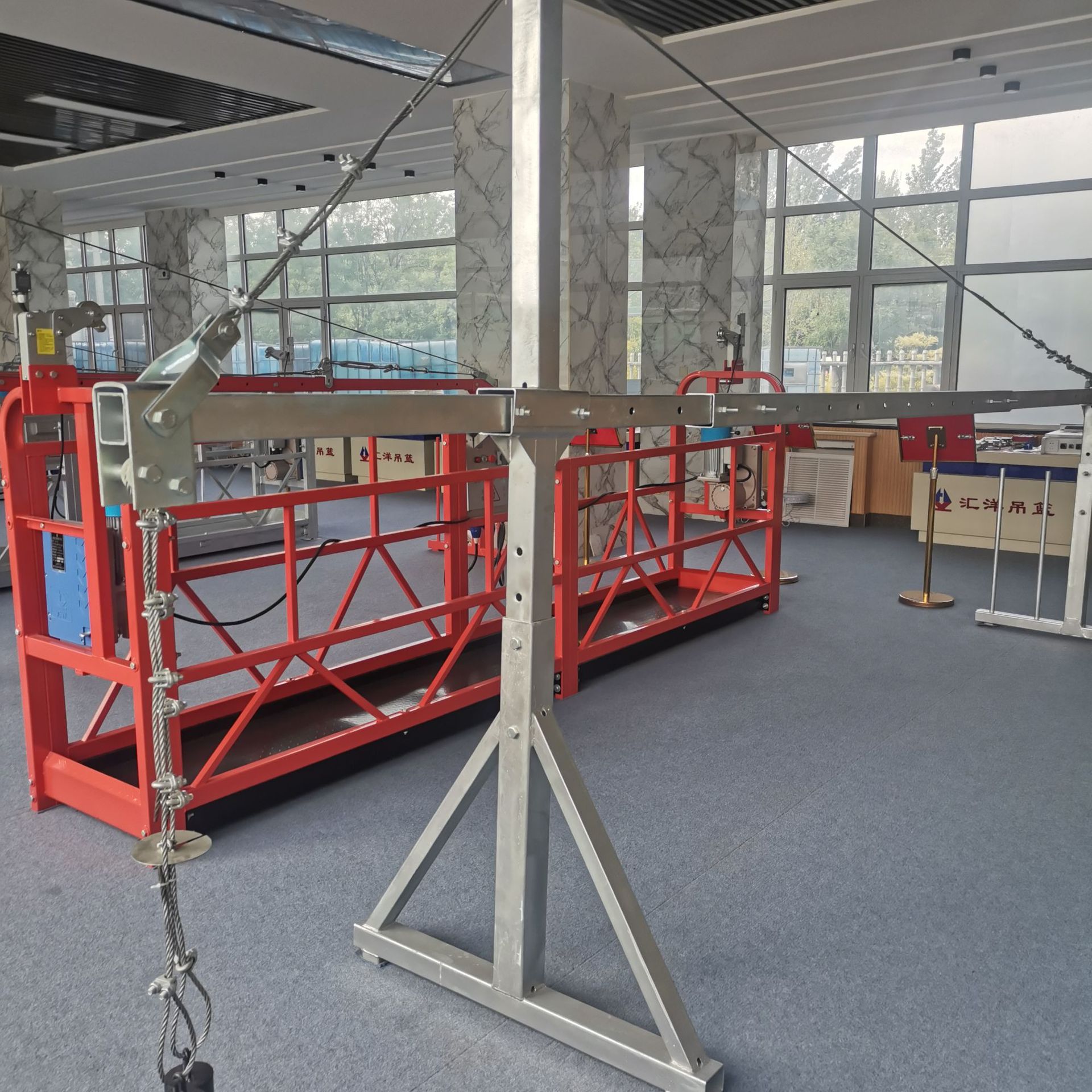 外墙涂料用施工吊篮 建筑吊篮电动吊篮 山东汇洋吊篮厂家