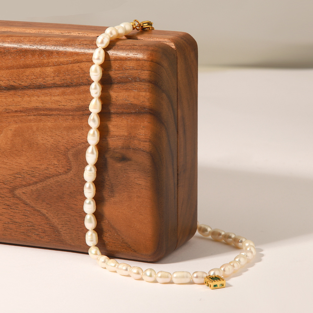 Fashion Geometric Stainless Steel Inlay Zircon Pendant Necklace 1 Piece