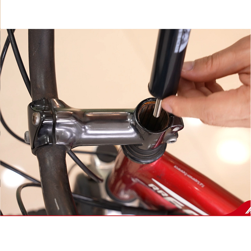 Mountain Bike GPS Locator Anti-Theft Device GPS407 Route Tracking and Trajectory Query Export Trade