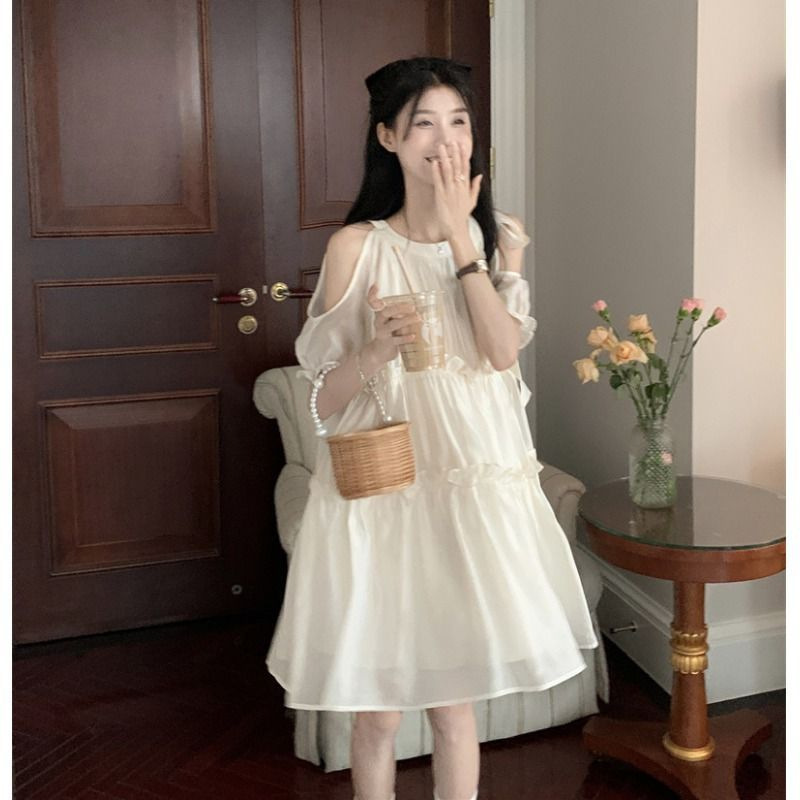 Pure Desire Style Off-Shoulder Tie-Up Round Neck Dress for Women 2026 New Summer Gentle and Sweet First Love Dress
