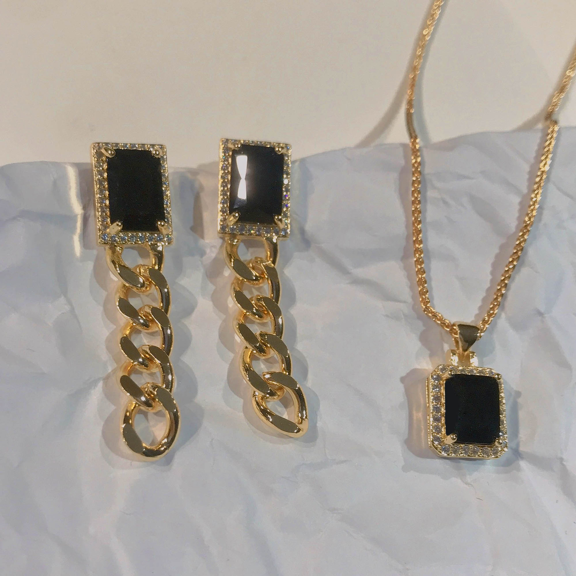 European and American Special-Interest Design Chopin Necklace Cuban Link Chain Stud Earrings Womenu0