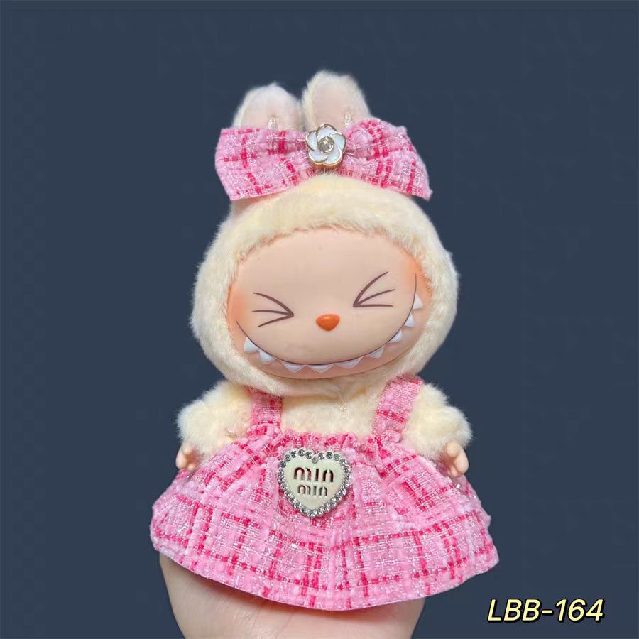 17 cm LABUBU una y dos generaciones de muñecas de polilla universal caja ciega fiesta pequeña falda de viento serie de accesorios de ropa de bebé