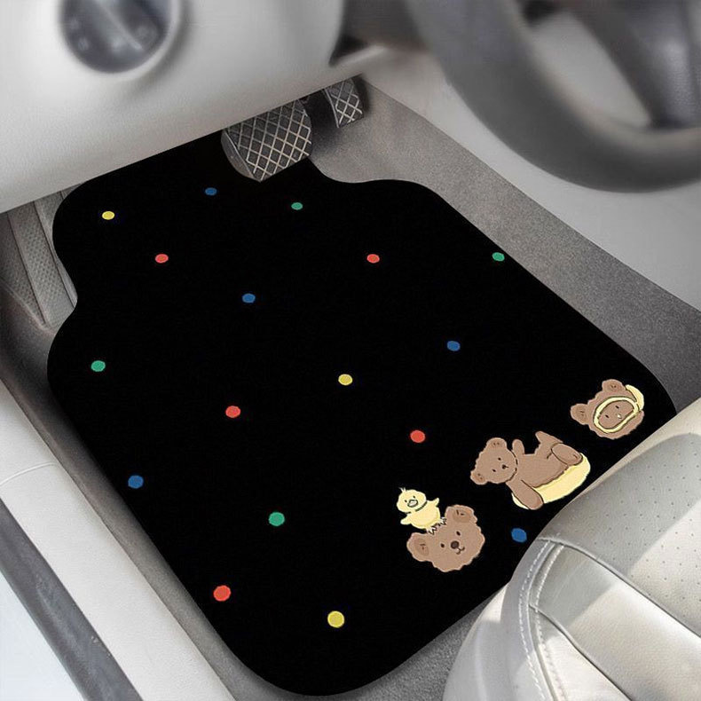 Cute cartoon versatile diatomite floor mat, washable, dustproof, dirt-resistant, oil-resistant car floor mat, universal car foot mat