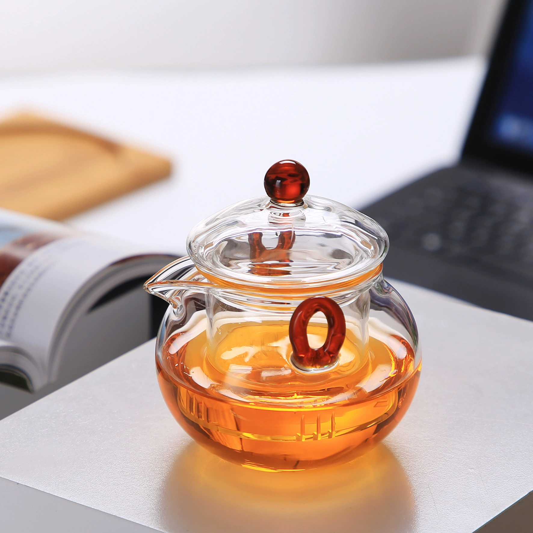 Glass flavored tea, teapot, filter, liner, grabber, red (black) tea, tea cup