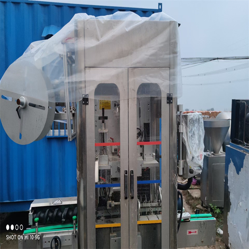 出售二手全自动套标机热收缩套标机瓶装水套标机塑料瓶玻璃瓶回收