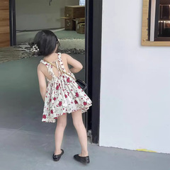 童裝女童連衣裙2024夏裝裙子復古玫瑰花度假風吊帶裙女孩公主裙