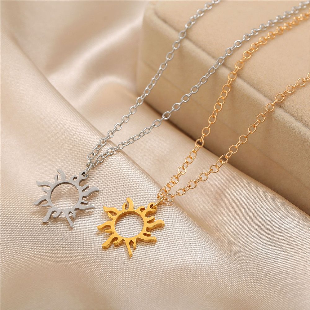 simple hollow titanium steel sun geometric necklace wholesale nihaojewelry