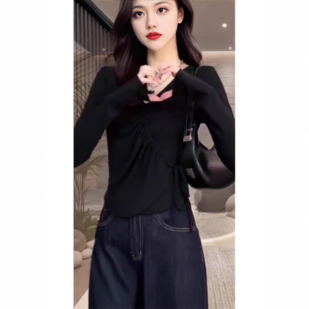 上衣保暖高级感春秋冬显瘦身材时尚德绒长袖打底百搭修身女衫潮流