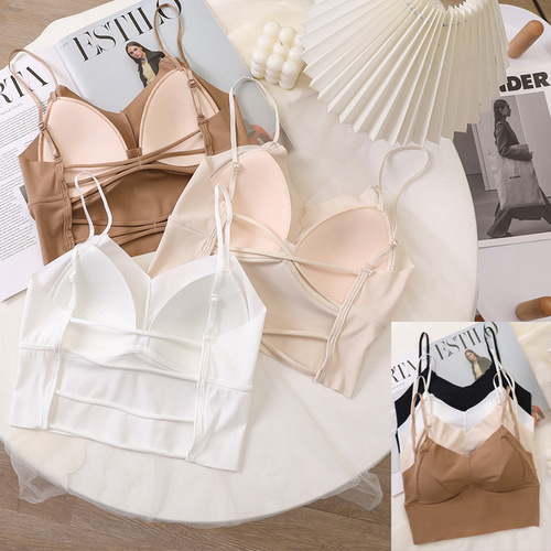 Seamless underwear, women's ice silk sexy latex back underwear, no wire bra, wholesale push-up tube top bra