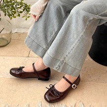 银色浅口芭蕾风平底单鞋女2025年新款春秋配裙子法式圆头玛丽珍鞋