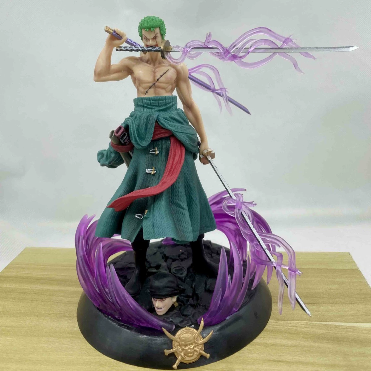 Фигура (One Piece) Зорон PVC-статуя фантазийная, 23 см, сценарий с двумя головами, цветная коробка