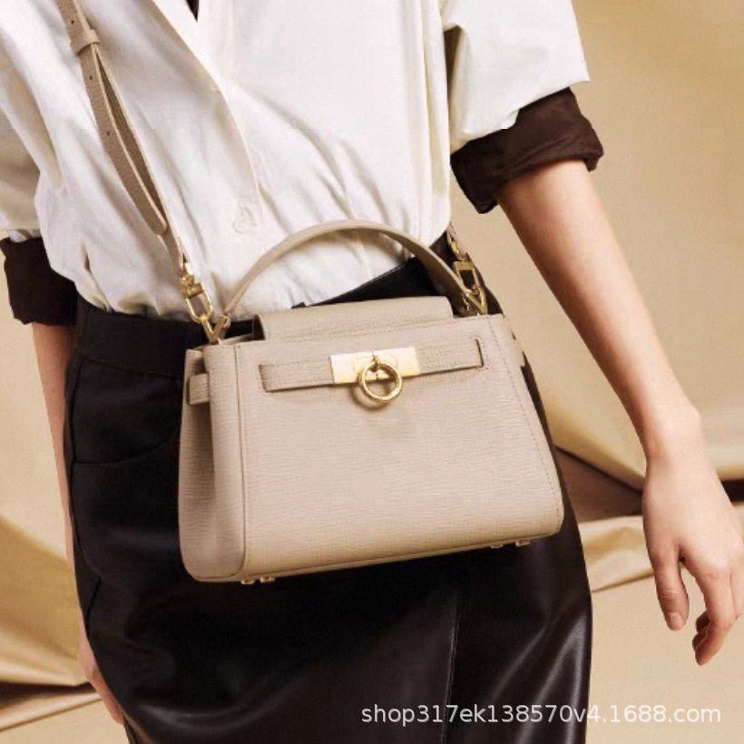 2025 New Parisa Wang Genuine Leather Women's Madison Handbag Crossbody Commuter Bag - Thumbnail 4