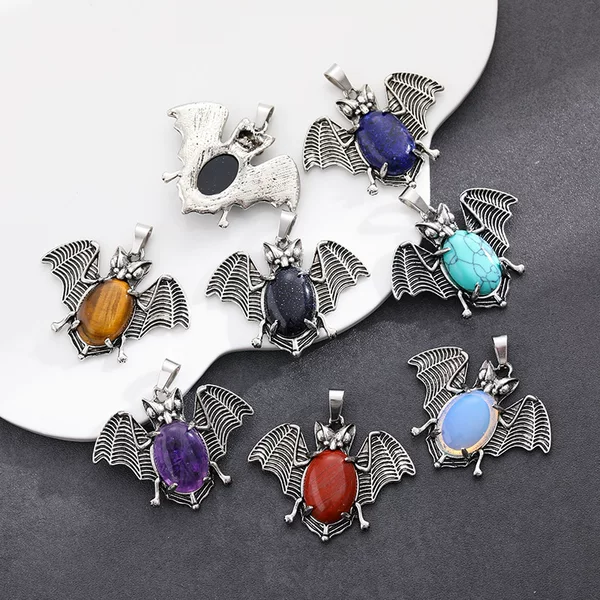 Halloween Necklace Natural Stone Crystal Pendant Amethyst Pink Crystal Pendant Bat Pendant Single-Pointed Hexagonal Column Necklace