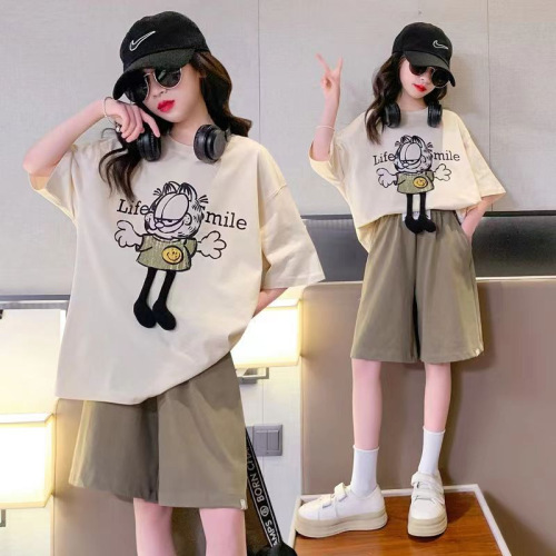 Girls' summer clothes, middle and older children's casual suits  new cartoon half-sleeved T-shirts, five-quarter pants, sports two-piece sets, trendy