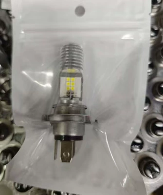 Motorcycle headlights, headlights LED headlight, single-prong - bagged-high-brightness-fishbone-3-prong-h4-all-white-light