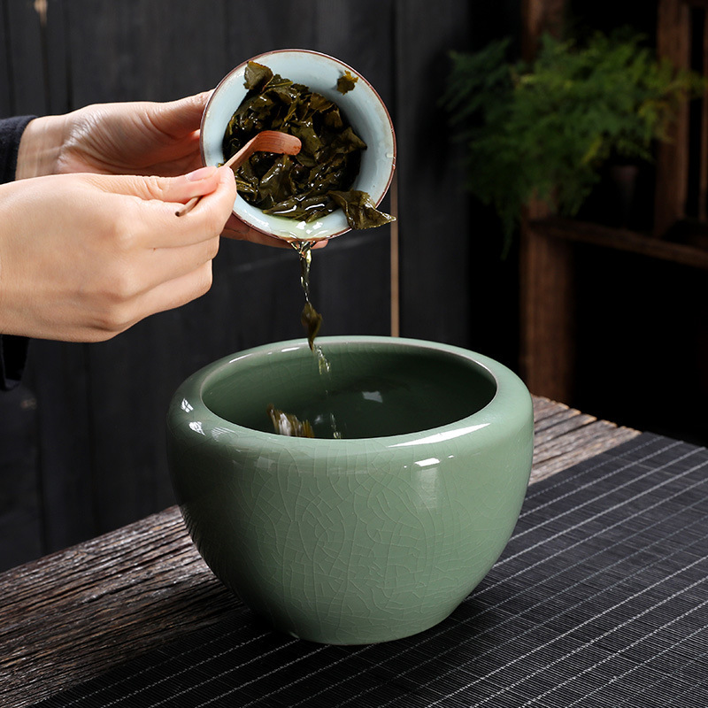 Extra-Large Tea Residue Jar with Large Capacity, Ge Kiln Crackle Tea Washing Basin, Ceramic Jianshui Kung Fu Tea Set, Tea Ceremony Accessory Water Bowl
