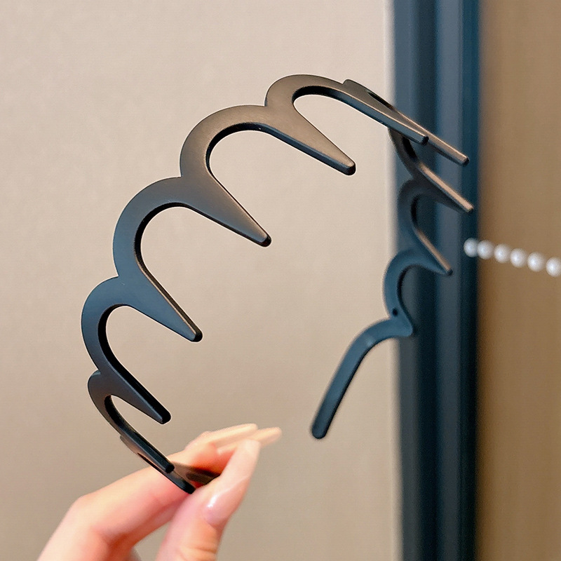 8 aro de olas de color mate.