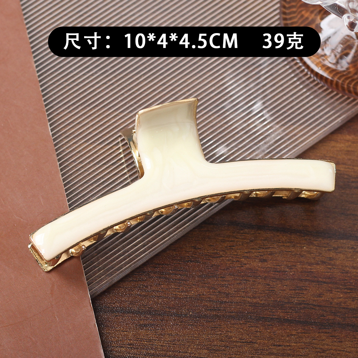 Japón y Corea del Sur caliente chica de moda metal clips raspar tiburones raspar tiburones raspar ventana fría cabeza trasera cabello raspar adornos para el cabello
