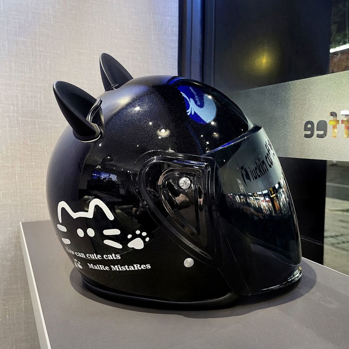 Winter Electric Motorcycle Helmet 3C Certified Cat Ear