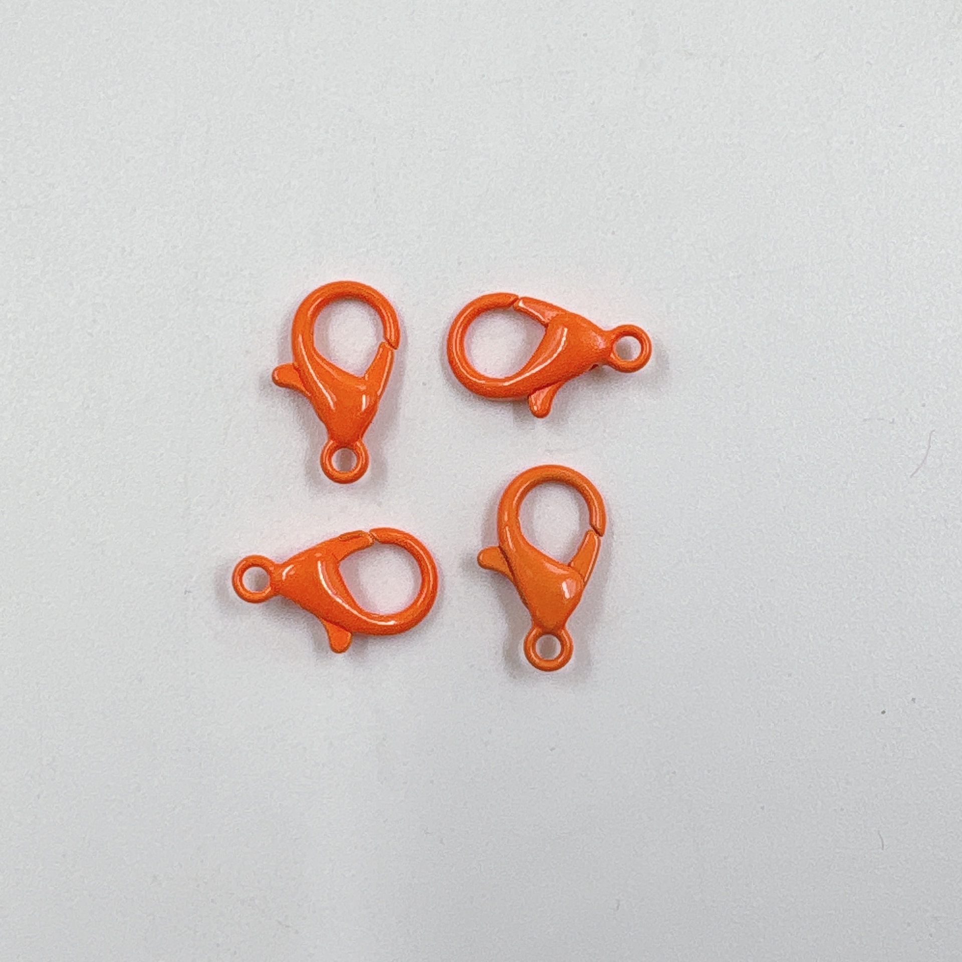 Pintura color langosta hebilla diy accesorios de joyería perro hebilla llavero caramelo color aerosol pintura aleación de zinc hebilla de la langosta