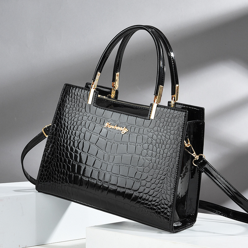 Attractive Mom Bag Easiest for Match 2025 Summer New Fashion Handbag Middle-Aged Popular Women's Bag Shoulder Crossbody Bag