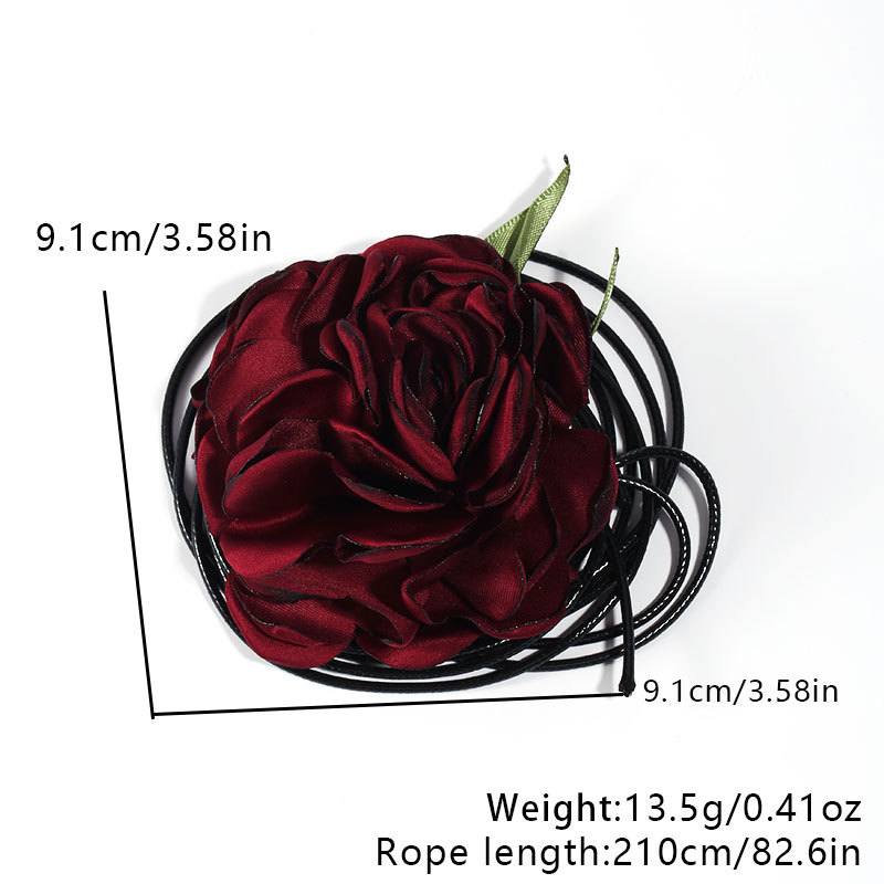 Romantic Rose Cloth Handmade Women's Necklace display picture 1