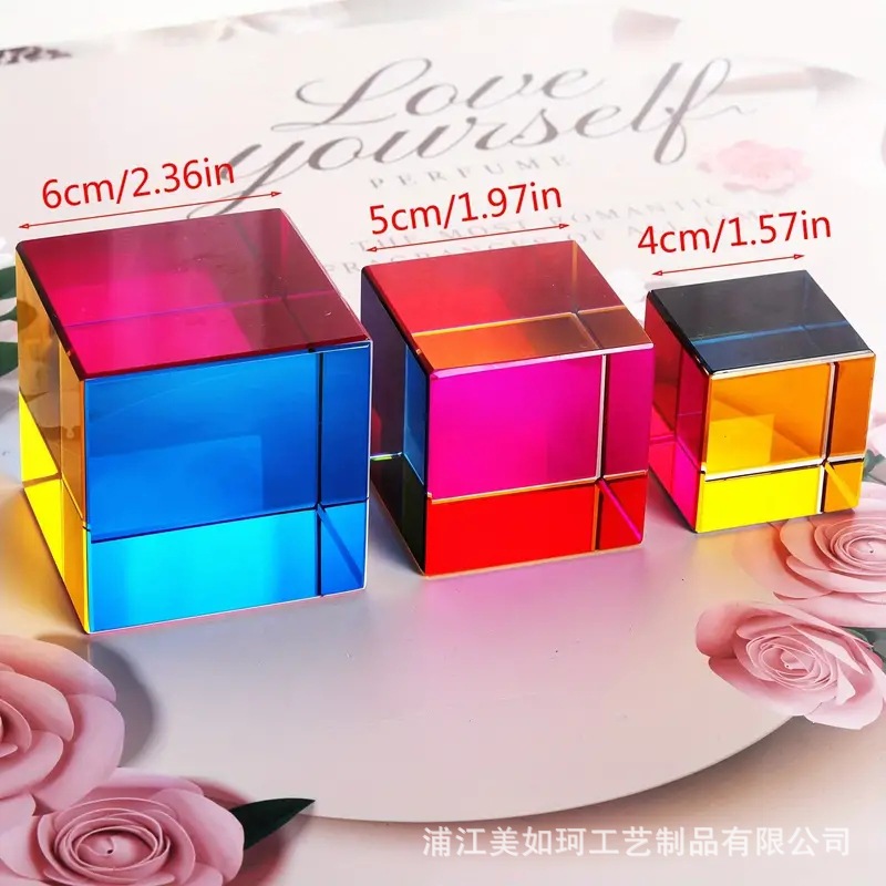 Sol Sol captador de sol colorido cristal cubo de cristal pirámide prisma cubo de mesa decoración para el hogar