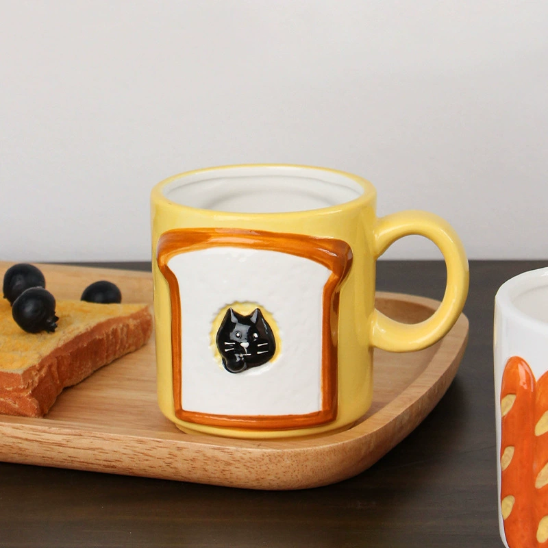 Hand‑drawn ceramic mug, Japanese‑style toast / French‑stick design, 301–400 ml