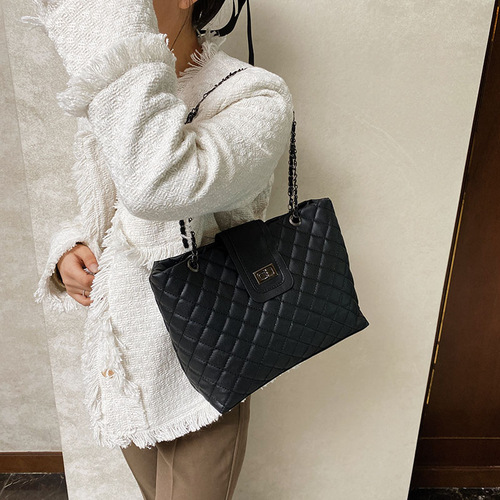 Female Internet Celebrity  New Bag Large Capacity Ladies Chain Bag Diagonal Shoulder Bag Handheld Tote Large Bag Light Luxury