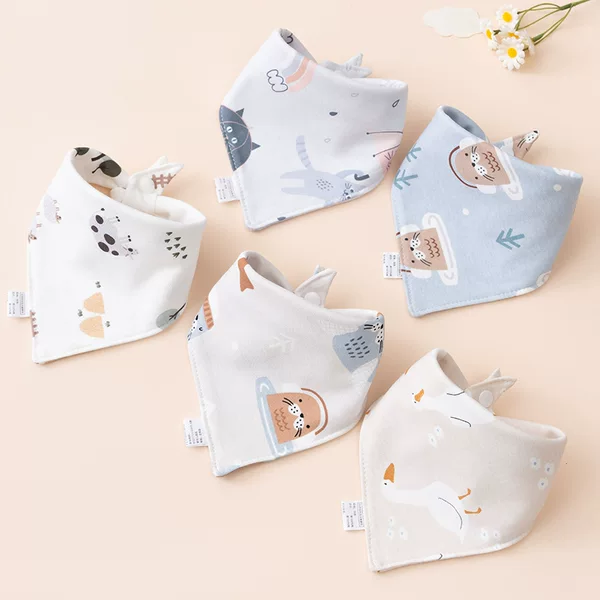 Baby's saliva towel baby's triangle towel cotton double-layer snap button anti-milk baby's bib pocket children's scarf winter