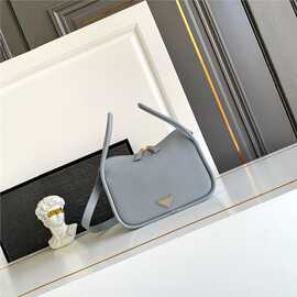 P拉达女士双提手饰牛皮手提单肩包斜挎包高品质图片实拍1BA451