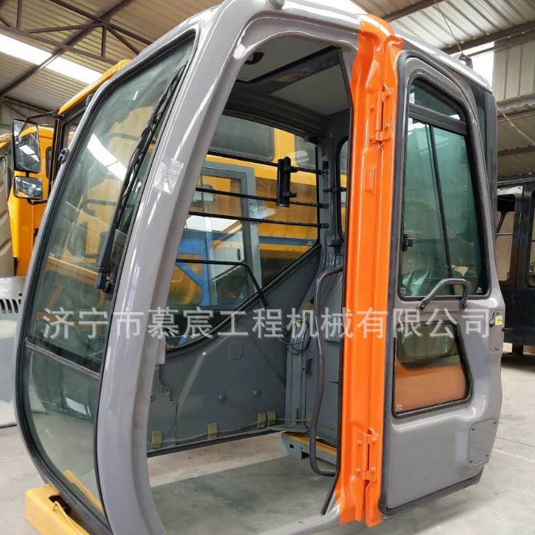 现货供应日ZX70挖掘机驾驶室  挖掘机全车配件