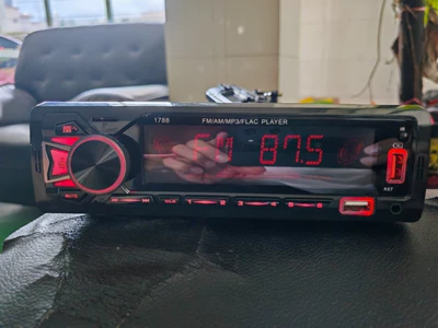 Charging Radio Colorful, Car mp3
