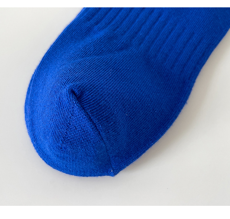 Kleedungsaccessoiren Snow Mountain Broderien Hierscht a Wanter Unisex Mëttelröhre Socken Net Rout Trend Déck Linn All Match Koppel Wäiss Sportsocken_voghion.com