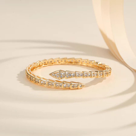 Nuevo creativo transfronterizo de pulsera de hueso de serpiente de diamante completo moda europea y americana de comercio electrónico temperamento de alto nivel de tendencia pulsera de cobre al por mayor