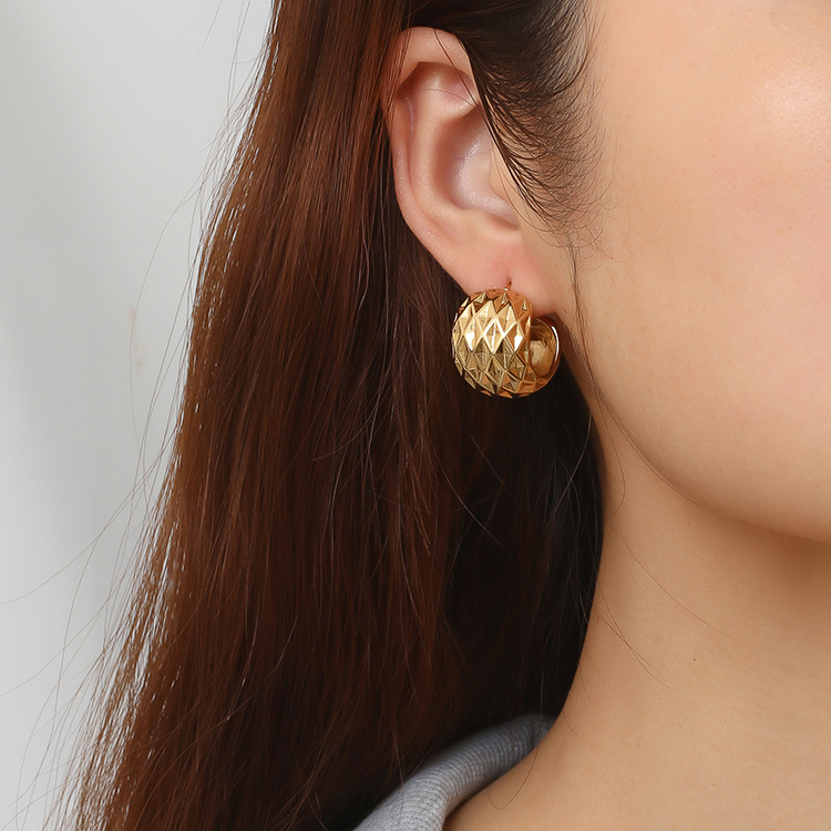 INS pendientes de semicírculo de acero inoxidable retro de alto grado de moda simple de las mujeres de 18 quilates pendientes de moda galvanizados que preservan el color