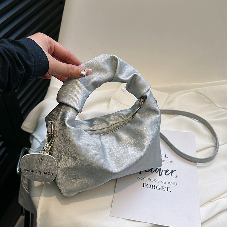 Versatile Women's Handbags, Women's Bags 2025 Summer New Trendy Fashion Popular Shoulder Crossbody Dumpling Bag Versatile Women's Handbags, Women's Bags 2025 Summer New Trendy Fashion Popular Shoulder Crossbody Dumpling Bag