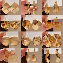 ŷ���羳���뼸�ν�������Ů��Լʱ�����ʶ������ݸ߼��и��Զ���