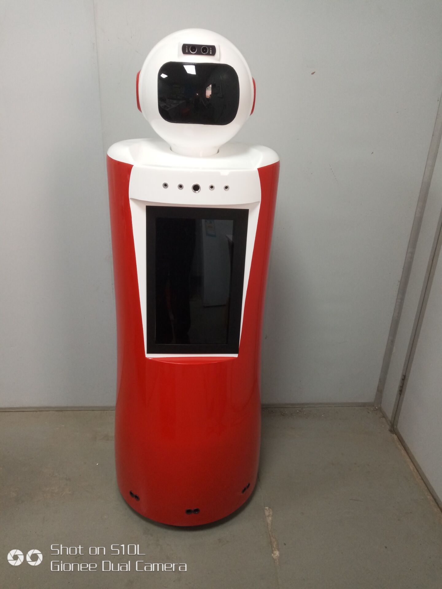 江智机器人大型外壳设计开发加工生产服务