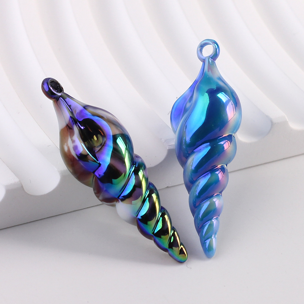 All Seasons Season Polished Finish 1 Piece Acrylic Conch Polished Pendant Charms
