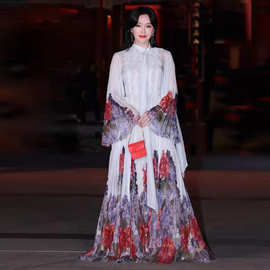 欧美风23早秋妇装圆领长袖拼木耳边压褶印花大摆礼服长裙秦岚同款