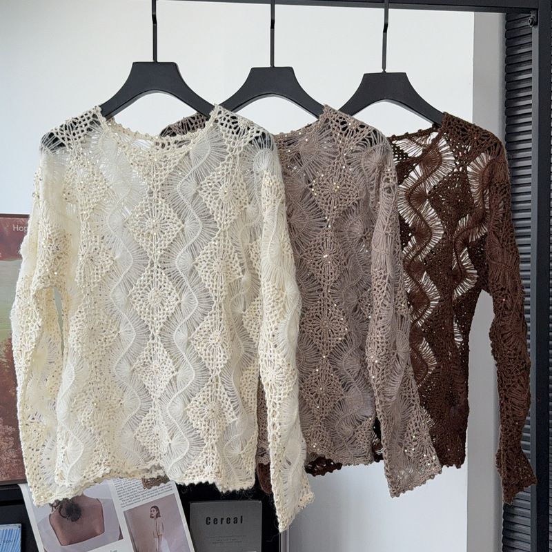 26 Early Autumn New French Style Casual Diamond Pattern Hollow Knit Top with Sequins, Crocheted Long Sleeve Versatile Lace Cardigan