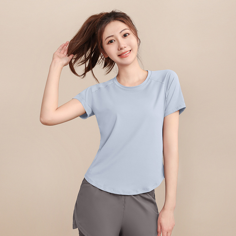 ランニングスポーツスーツ女性のための 2025 新しいフィットネストレーニングヨガ服速乾性衣類屋外プロフェッショナル通気性朝のランニング服|undefined