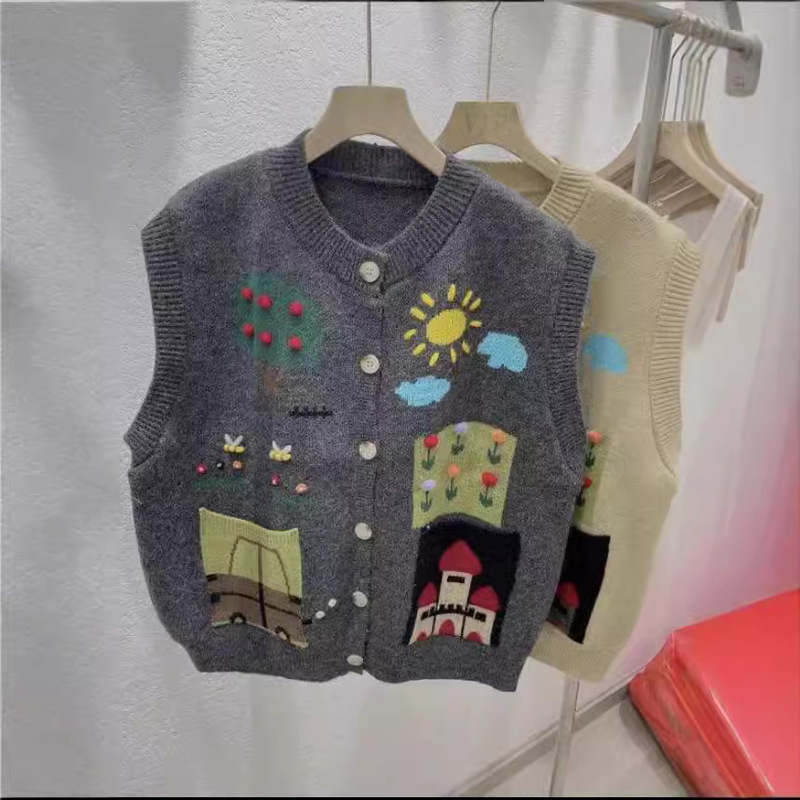 日本系の柔らかい妹の大衆は面白い手作りの立体フックの花を遊んで色のゆったりしているニットの馬甲の少女の外で重ねて着ます。|undefined