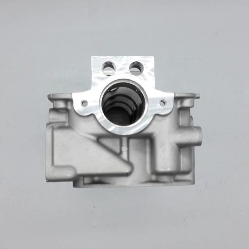 Головка блока цилиндров DAWOODamasTICOF8CV11110-78B00-00094581248 в сборе